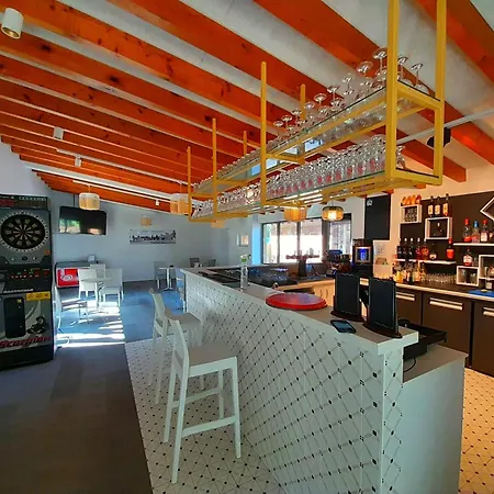 Mobilhome 6/8 Personnes Sur *