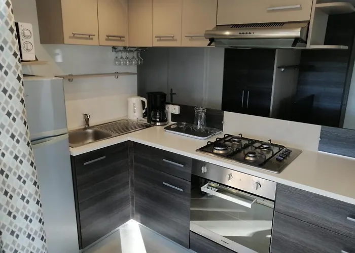 Mobilhome 6/8 Personnes Sur *