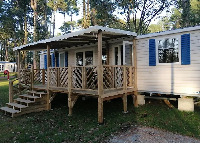 Mobilhome 6/8 Personnes Sur Ferienpark *